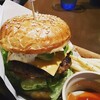 ホームセンターと映画館