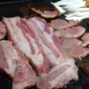 韓国ソウル市　濟州大石板烤五花肉店　火柱の下には最高にうまい豚肉があった！