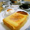 トーストでモーニング