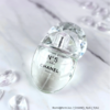 CHANEL / マリリンモンローが愛した伝説の香水【シャネル N°5 ロー オードゥ トワレット D】寝る時に身につけるのは“N°5”数滴 〜雫のような美しすぎる限定ボトル〜
