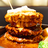 肉３段積みのハンバーグステーキタワー（ハンバーグステーキ専門の店 出来島店）