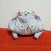 花柄にゃんこの給食袋。