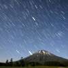 月明かりの羊蹄山と木星