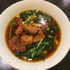 【台湾・苗栗】刀切麺を使った牛肉麺店！阿呆鳥麵食館