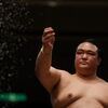 稀勢の里が2場所連続優勝！新横綱の優勝は貴乃花以来22年振り！