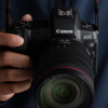 オリジナルストラップ、最大45,000円キャッシュバック等。「EOS R SYSTEM誕生キャンペーン」。