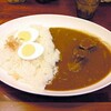 たまに行くならこんなカレー屋