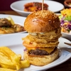 箱根で絶品のハンバーガー【Cafe Dining LÜDERA (ルデラ)】