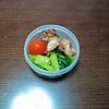 今週のミニタッパー弁当と、ぼけてる。