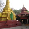 ビルマ・マンダレー特急旅行（３６）マンダレーヒルの山頂寺院。