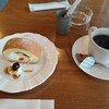 西川口の「カフェ ラボ」でフルーツロールケーキセットを食べました🍰