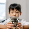 少額投資を「意味がない」と笑う人へ。工場勤務アルバイト・コンビニバイトで貯めたお金を溶かして私が学んだ、投資家として一番大切なこと