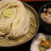 ざるうどんと炊き込みご飯