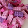 「LEGOはリサイクル済みのレンガを諦めた？」トピックスを使って英単語を学習♡Day34