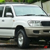 Toyota Land-Cruiser 105