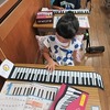 １年生：音楽　キーボードでドレミファソ