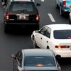 車線変更は慎重に