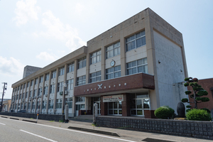11月から転入学希望受け付け　上越市の不登校生徒対象「学びの多様化学校」