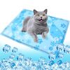 ペット用ひんやりマットの犬猫の顔がムカつく