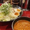 【つけ麺本舗 ばくだん屋＠広島】ピリ辛冷やしつけ麺「広島つけ麺」の人気店