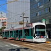  路面電車のある風景(その29) --- カープ電車 2015