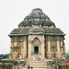 インドひとり旅（1997年）  ＜１１＞　５日目　コナーラク（Konark）の海岸とスーリヤ寺院（Surya Mandir）