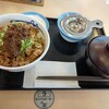 松屋で最近販売開始されたスパイシーキーマ牛めしを食べた