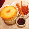 銀座ぶどうの木さんのチーズケーキのアシェットデセール