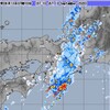 現在那智に雷と共に猛烈は雨と風