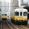 片原町で600形と琴平線大型車両と交換　2013年7月