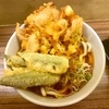立ち食い蕎麦 酒処 稜（綾瀬）かけうどん＋イカとエビのかき揚げ＋おくら天
