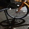 自転車の前タイヤ…