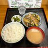 水戸の【まんぷく食堂】はその名の通り満腹だ！「ナス肉炒め定」でまんぷく、まんぷく～
