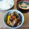 今日の食べ物　朝食に鮭と野菜の南蛮ソース