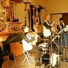 お寺さんで演奏