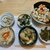 りんご。(ねばねばバクダン)十割そば。糠床メンテ。黒胡麻プリン。寄せ鍋。