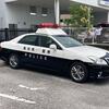 高知県POLICEカワウソパトカー