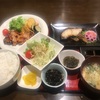 暗闇に浮かんだお店の灯りに吸い込まれるように…～食堂もみいち（山形県山形市）