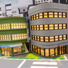 【Nゲージ】街の角地に配置し易い「交差点の建物／オフィスビル」を導入・電飾化しました🌃