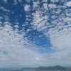 山頂と秋の空