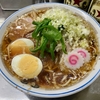 【今週のラーメン５６４６】中華そば みたか（東京・三鷹）五目そば 細葱 ＋ 竹の子皿 ＋ サッポロ赤星２本　〜スタルジック大衆五目そば！昭和のご馳走感覚！ピーマンとボンレスハム！細葱どっさり！