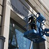 連邦判事、イーロン・マスクのDOGEによるUSAIDの解体中止を命じる