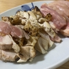 有薗鶏肉店の鶏刺し／川辺