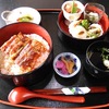 ウナギ料理店でランチ