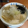 煮干背脂系ラーメン 根津 濱之家