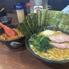 家系ラーメンの濃いめって呪文はまさに天国への一歩だな…鶴間家系ラーメン七七家は間違いなく美味いので是非！！