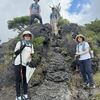 仙台からいらしたご家族と三原山