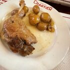 パリ】安くて美味しい、と長蛇の列、ブイヨンシャルティエ｜コスパ最高