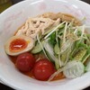 【グルメ】ピリ辛冷やし担々麺、リンゴのソフトクリーム