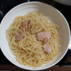 【旅飯】魚肉ソーセージとパスタ